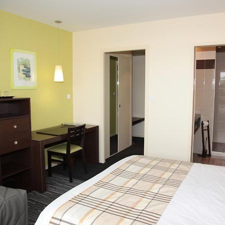 Logis Hotellerie Les Brisants , Restaurant J M Perochon Bretignolles-sur-Mer Ngoại thất bức ảnh