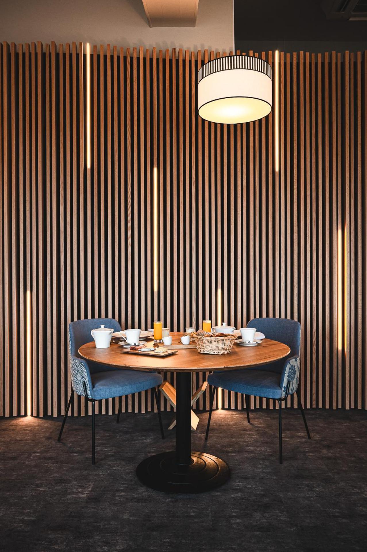 Logis Hotellerie Les Brisants , Restaurant J M Perochon Bretignolles-sur-Mer Ngoại thất bức ảnh