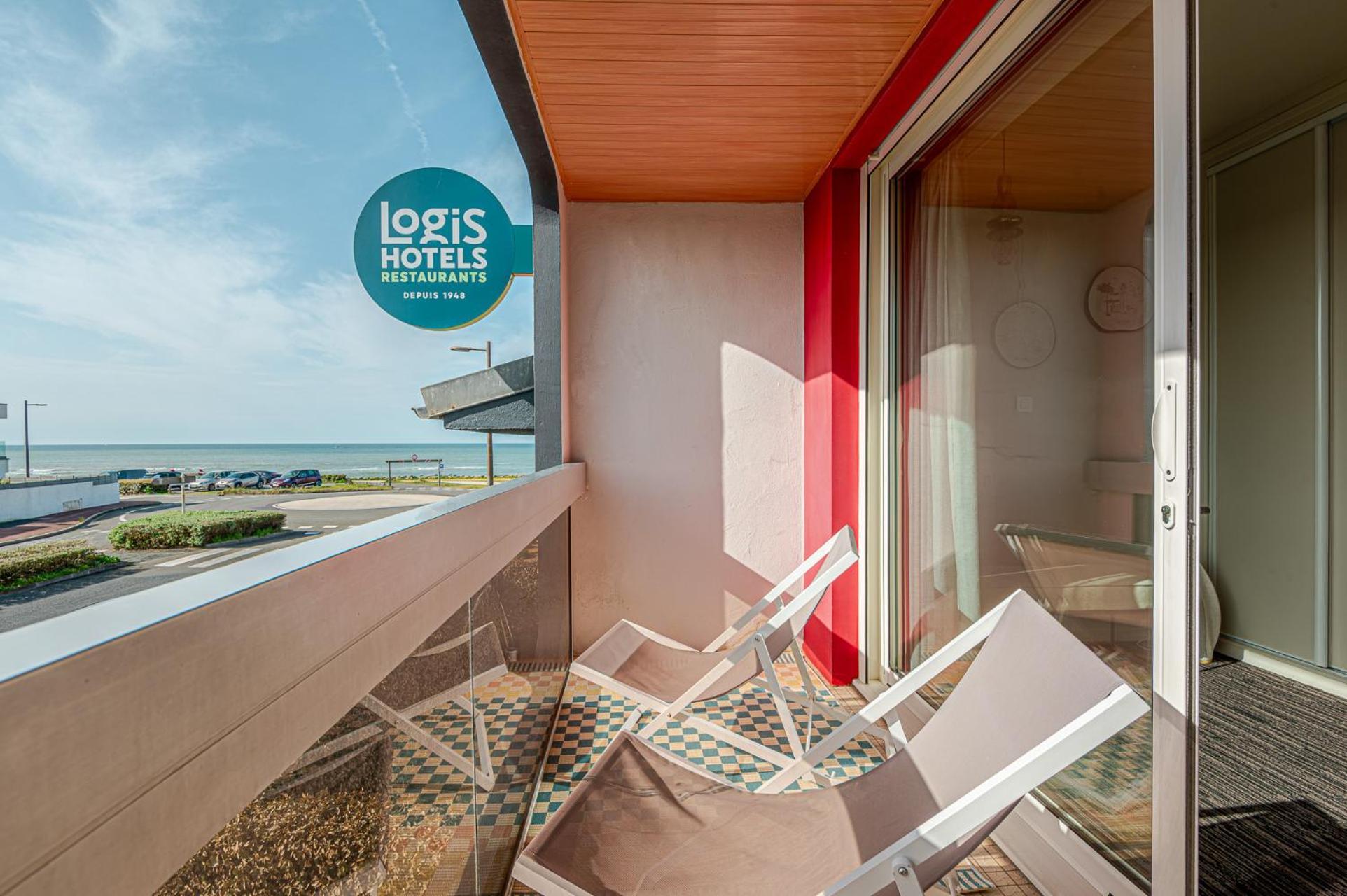 Logis Hotellerie Les Brisants , Restaurant J M Perochon Bretignolles-sur-Mer Ngoại thất bức ảnh