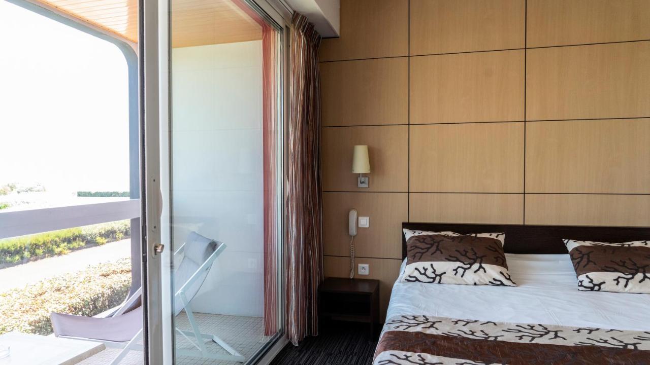 Logis Hotellerie Les Brisants , Restaurant J M Perochon Bretignolles-sur-Mer Ngoại thất bức ảnh